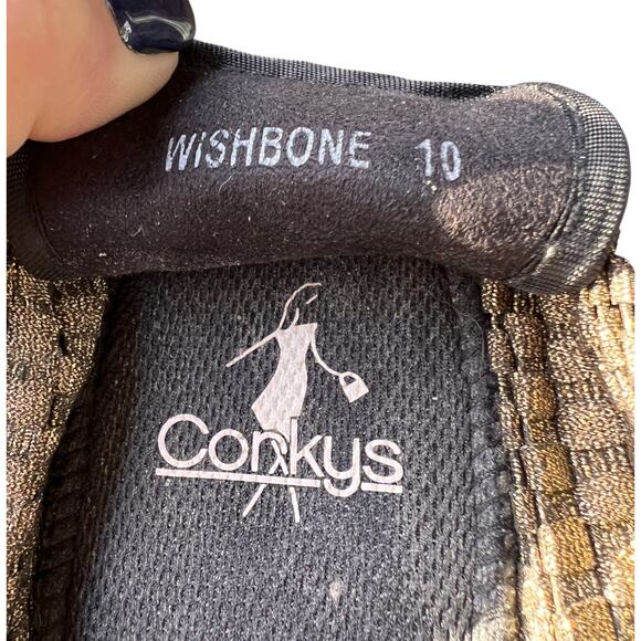 CORKYS Wishbone Women's 10 Woven Wedge Shoes Comfort Slip On Gold Black - Picture 11 of 11